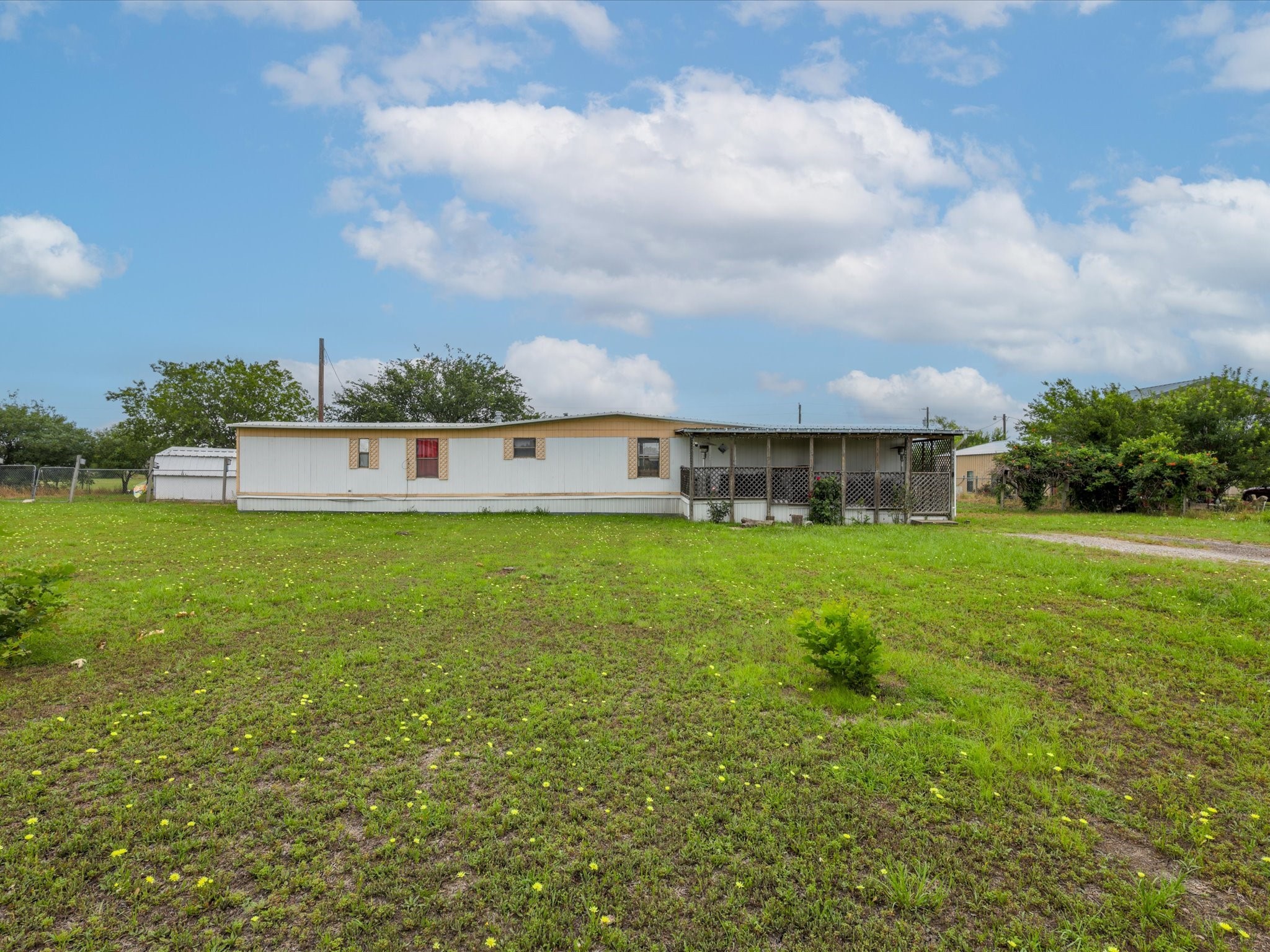 18521 Lister Court Justin TX 76247
