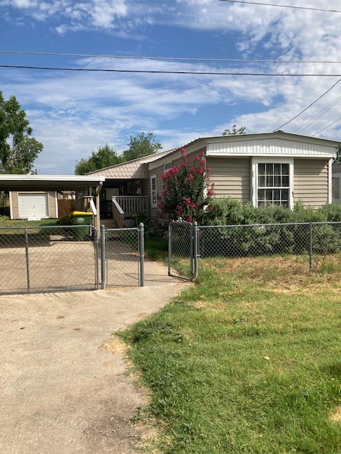 4004 Rance Drive Granbury TX 76049