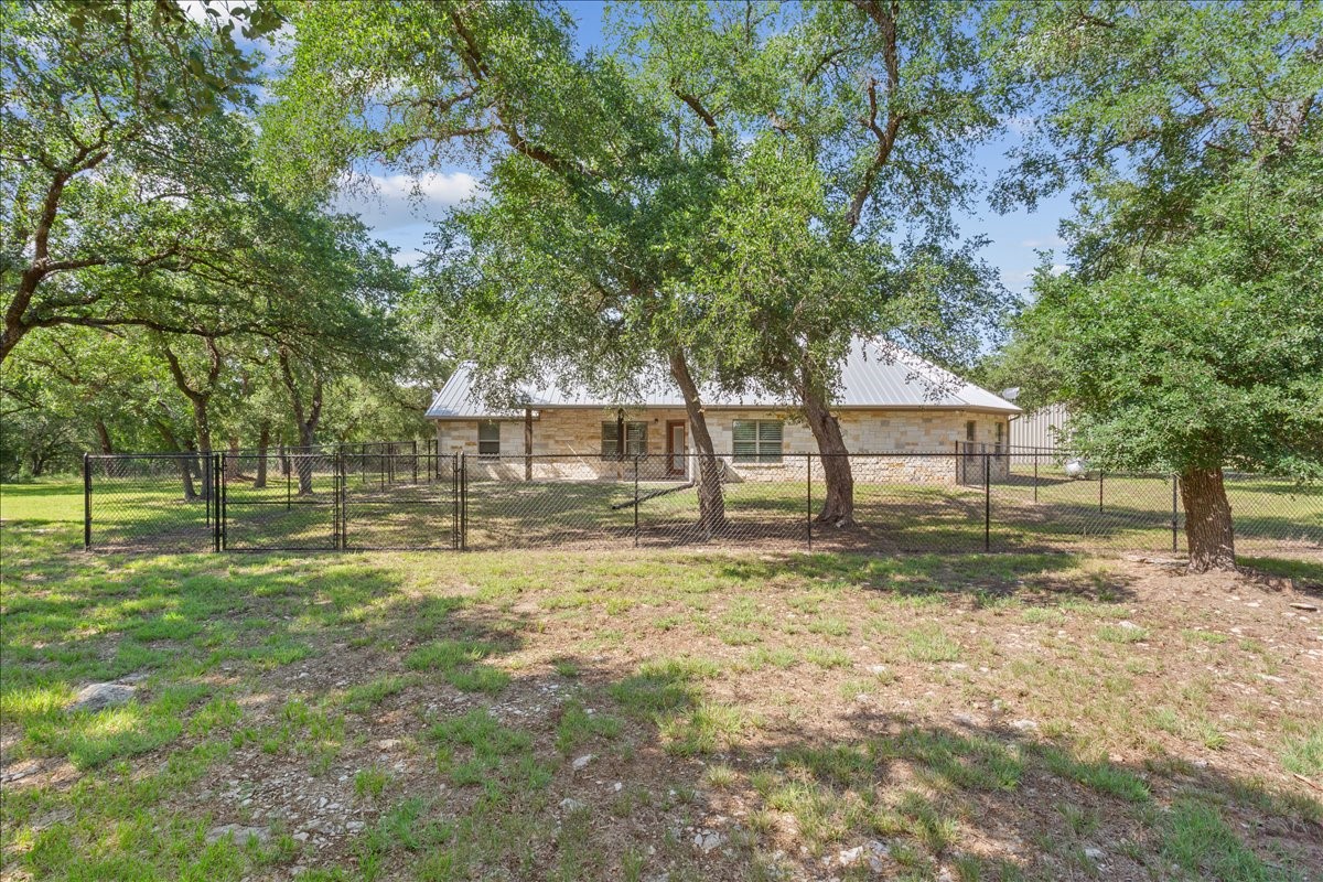 720 Cr 312 Mcgregor TX 76657