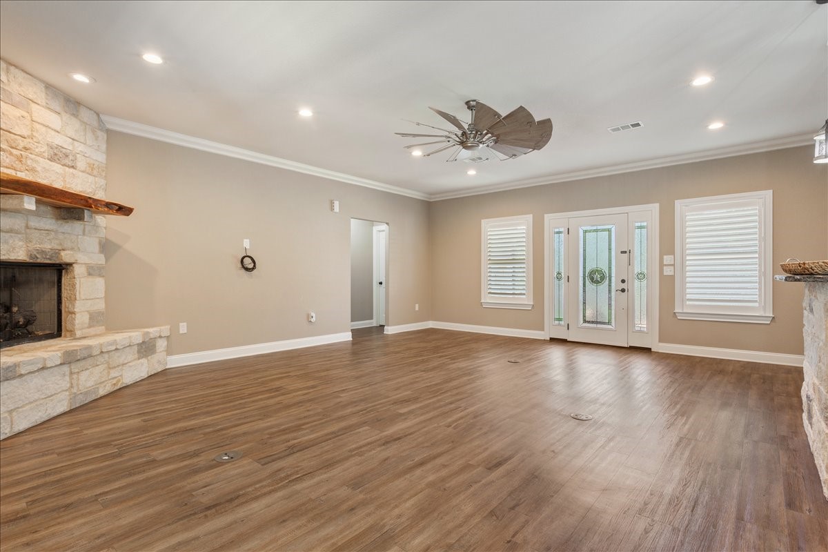 720 Cr 312 Mcgregor TX 76657