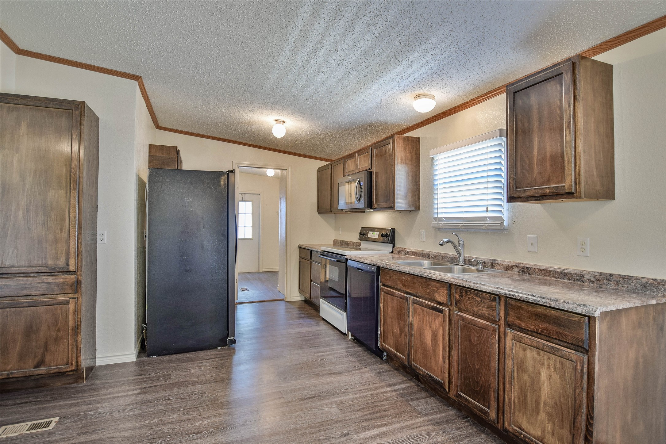5420 Water View Drive Granbury TX 76048