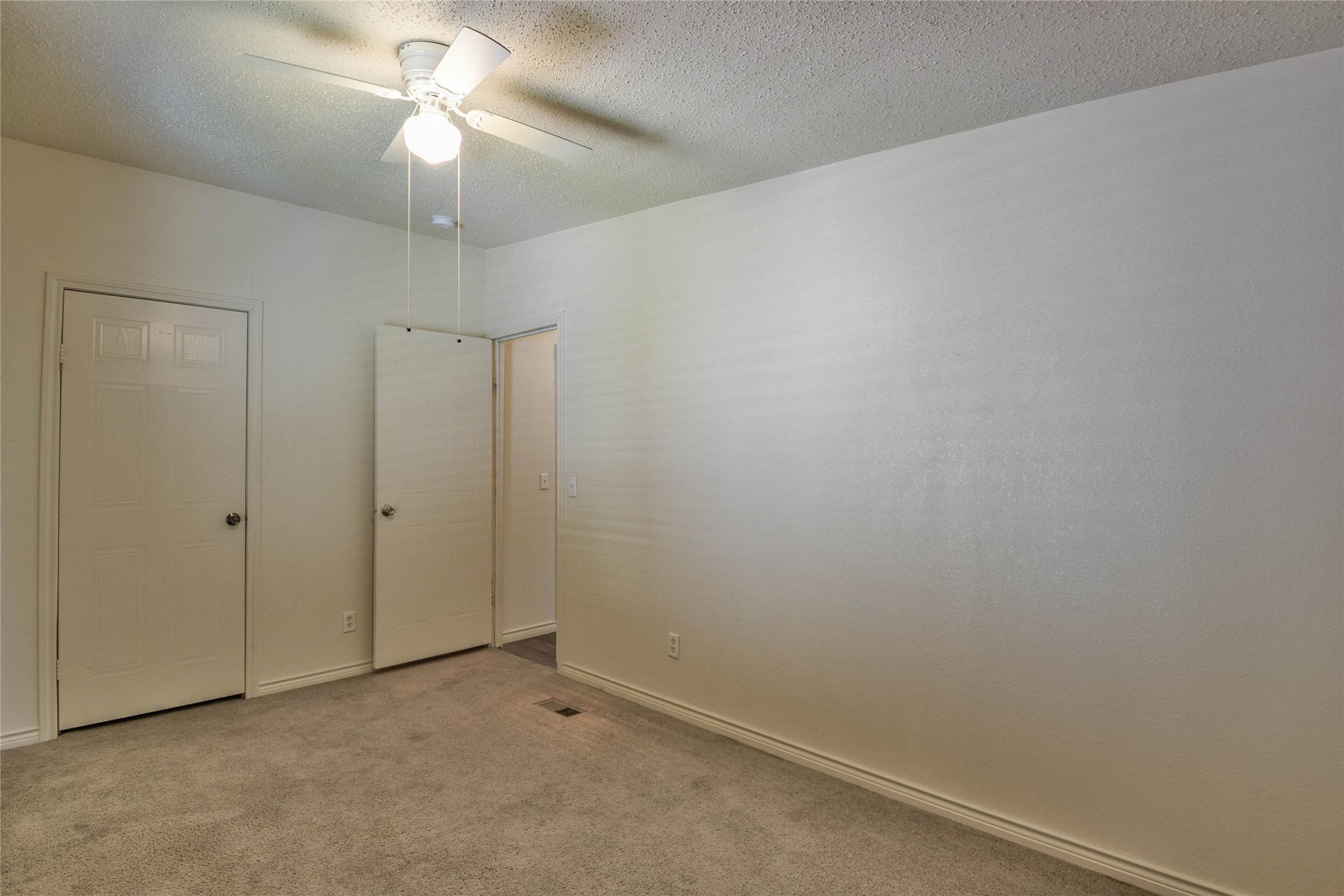 5420 Water View Drive Granbury TX 76048
