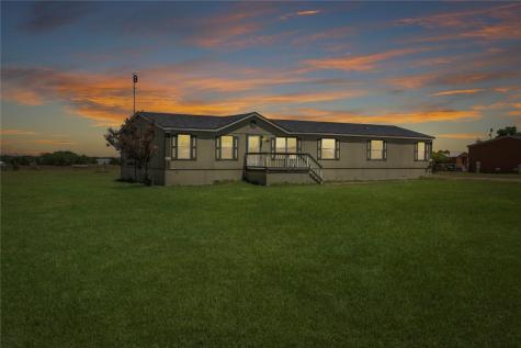 1365 County Road 697 Farmersville TX 75442