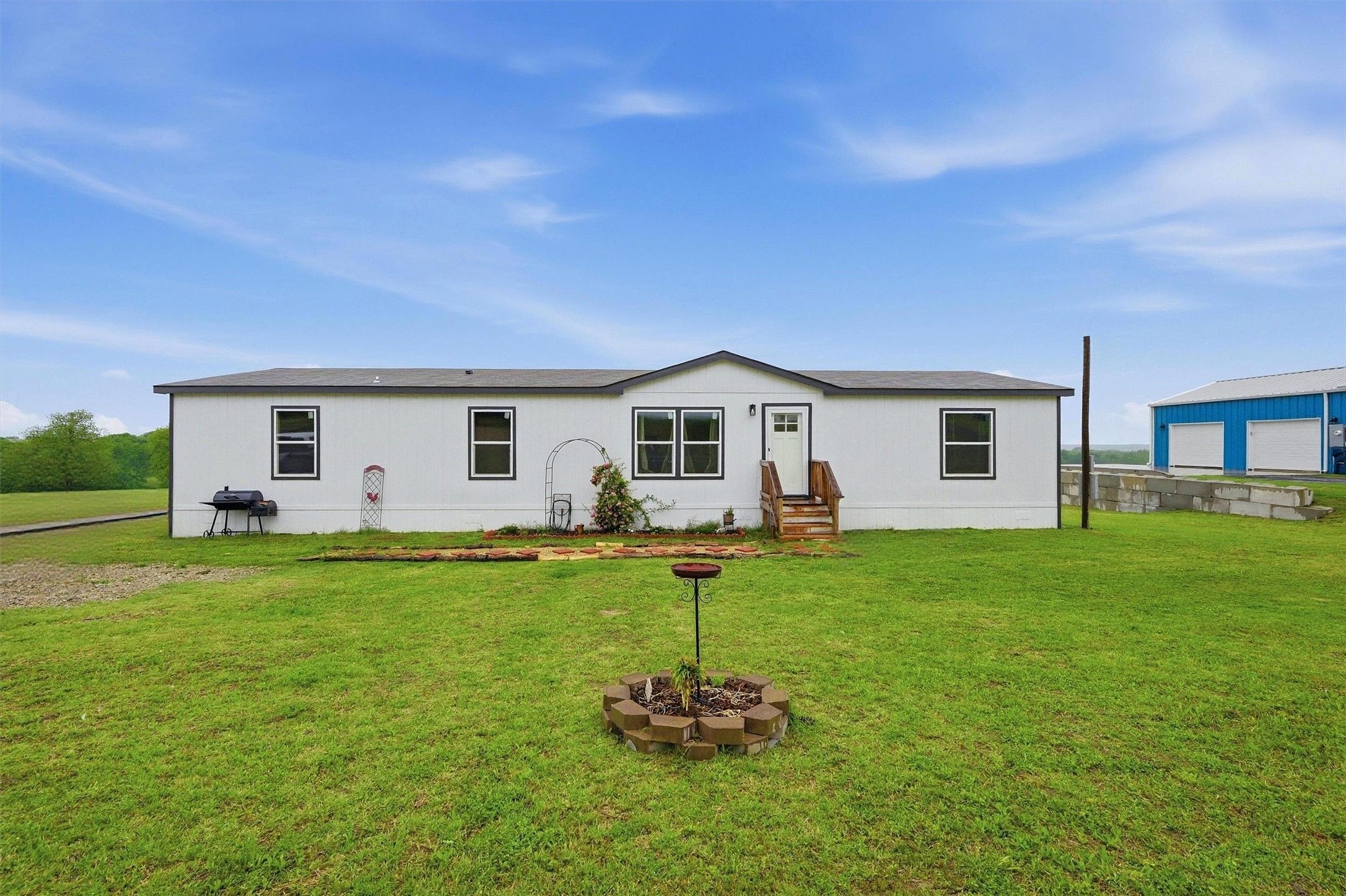 587 Kentucky Town Road Whitewright TX 75491
