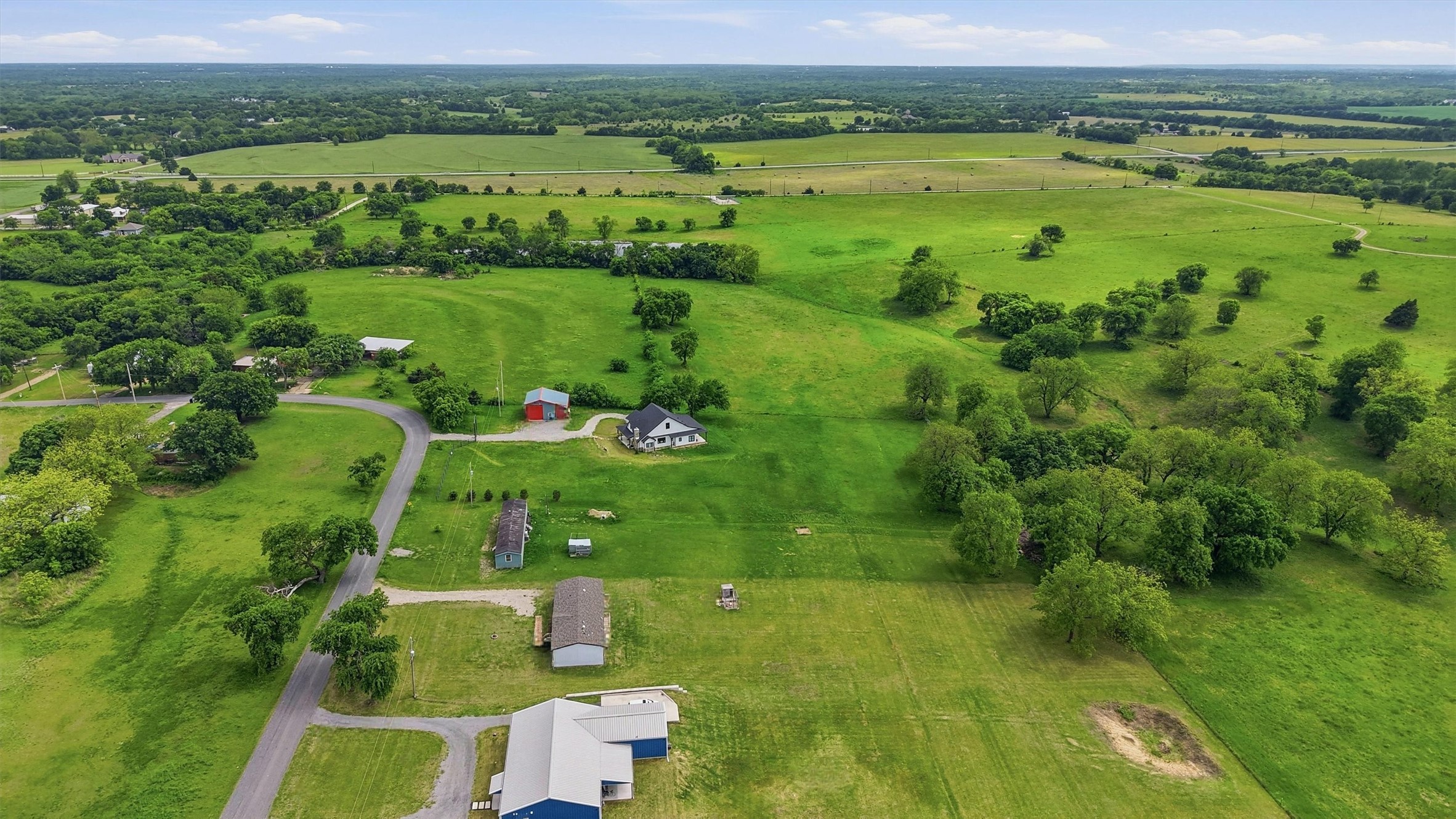 587 Kentucky Town Road Whitewright TX 75491
