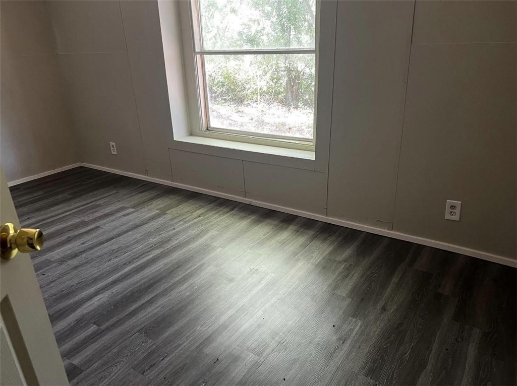 229 N 2nd Street Walnut Springs TX 76690