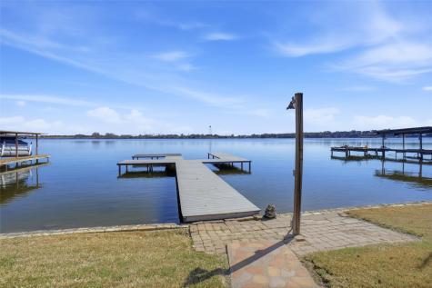 4433 Wildwood Circle Granbury TX 76049