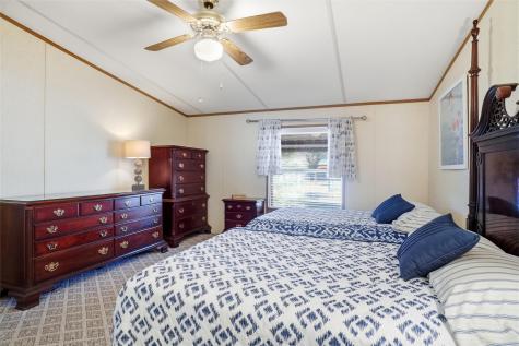 4433 Wildwood Circle Granbury TX 76049