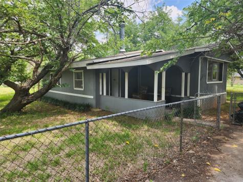 1605 Lands End Street Granbury TX 76048