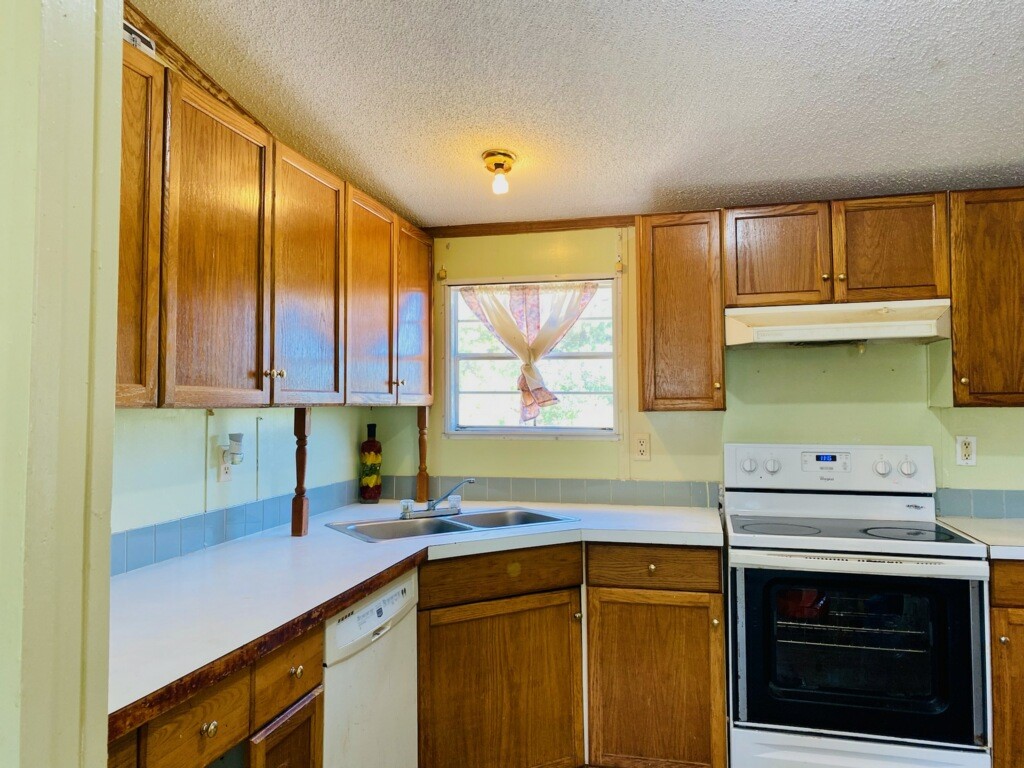 13701 N Us Highway 79 Highway Palestine TX 75801