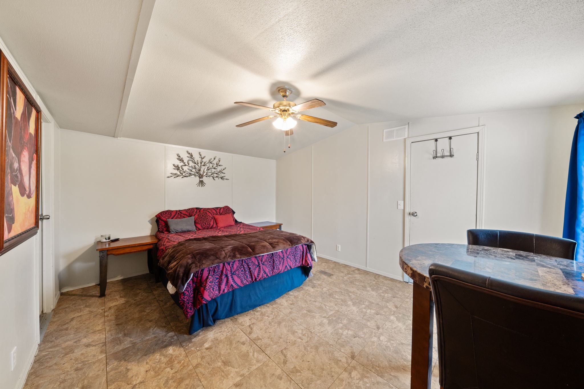 1304 Rs County Road 1530 Point TX 75472