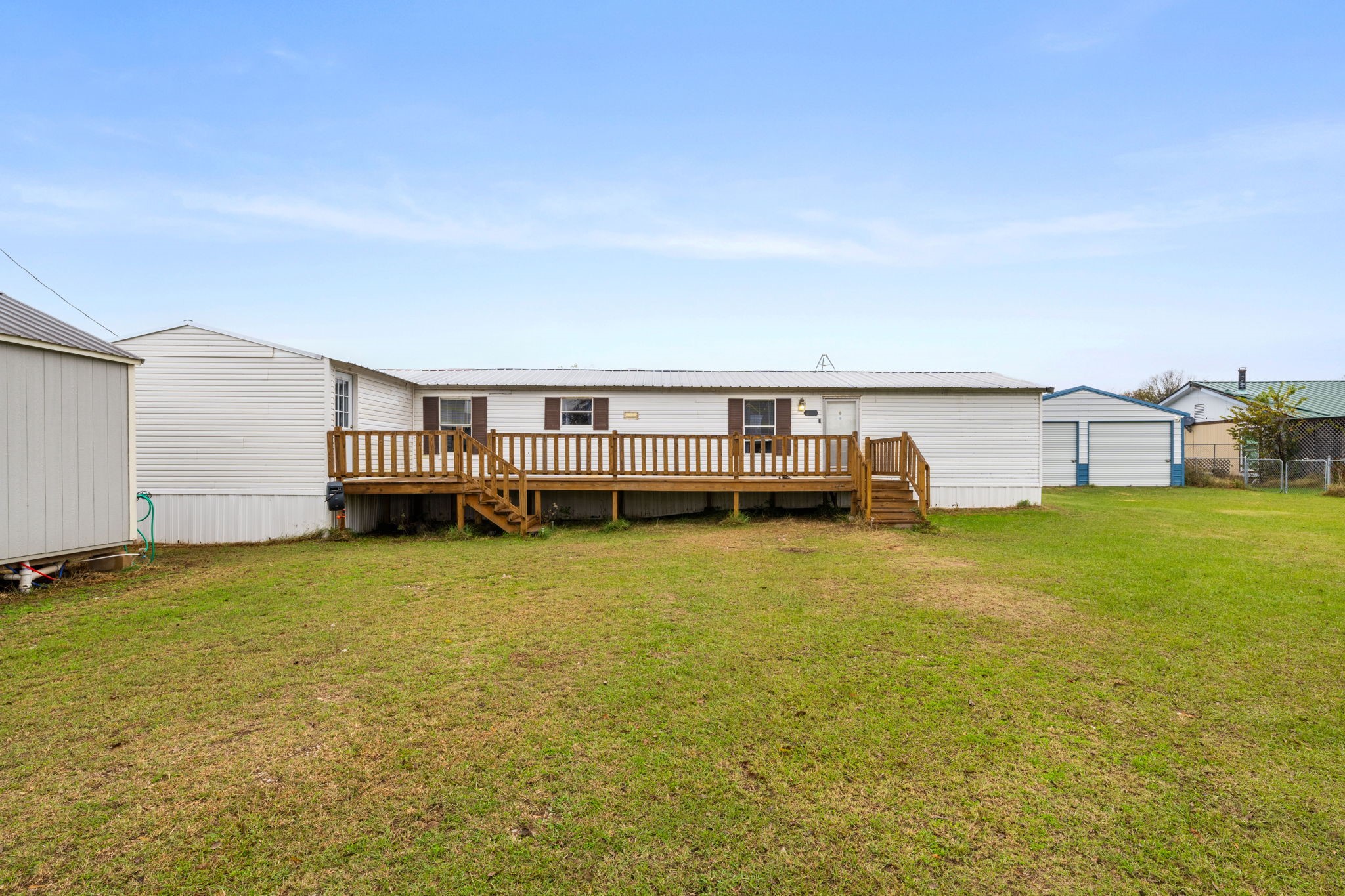 1304 Rs County Road 1530 Point TX 75472