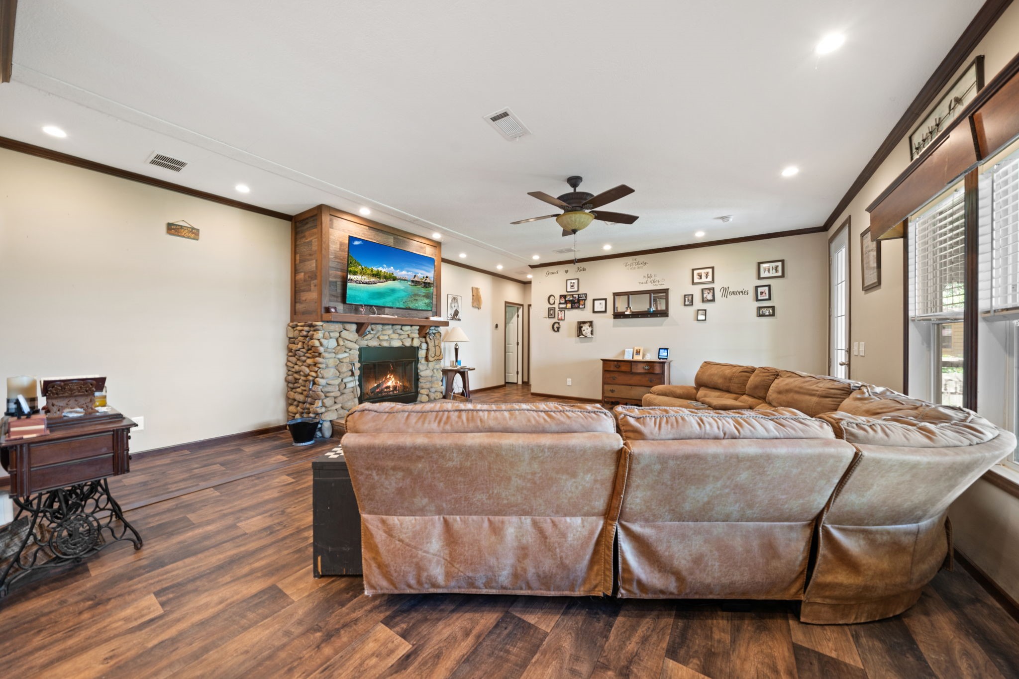 18390 Pine Drive Eustace TX 75124