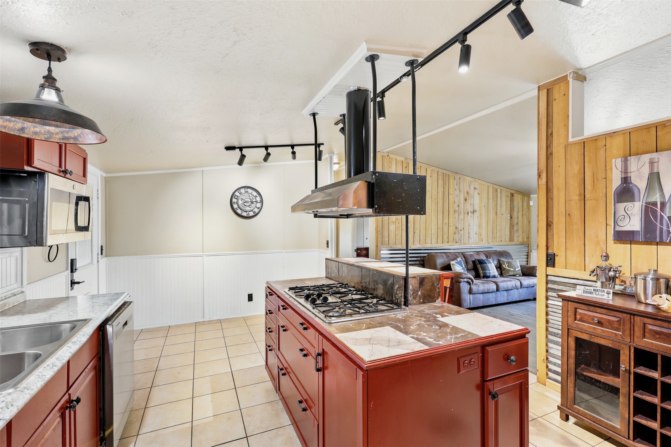 937 Nacogdoches River Drive Granbury TX 76048