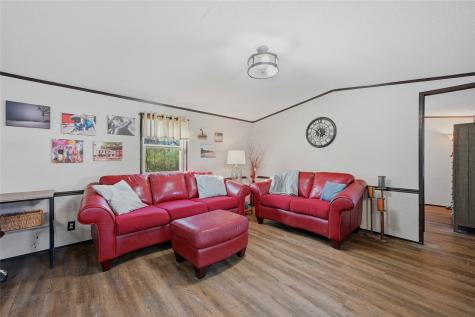48 Ivanhoe Drive Gordonville TX 76245