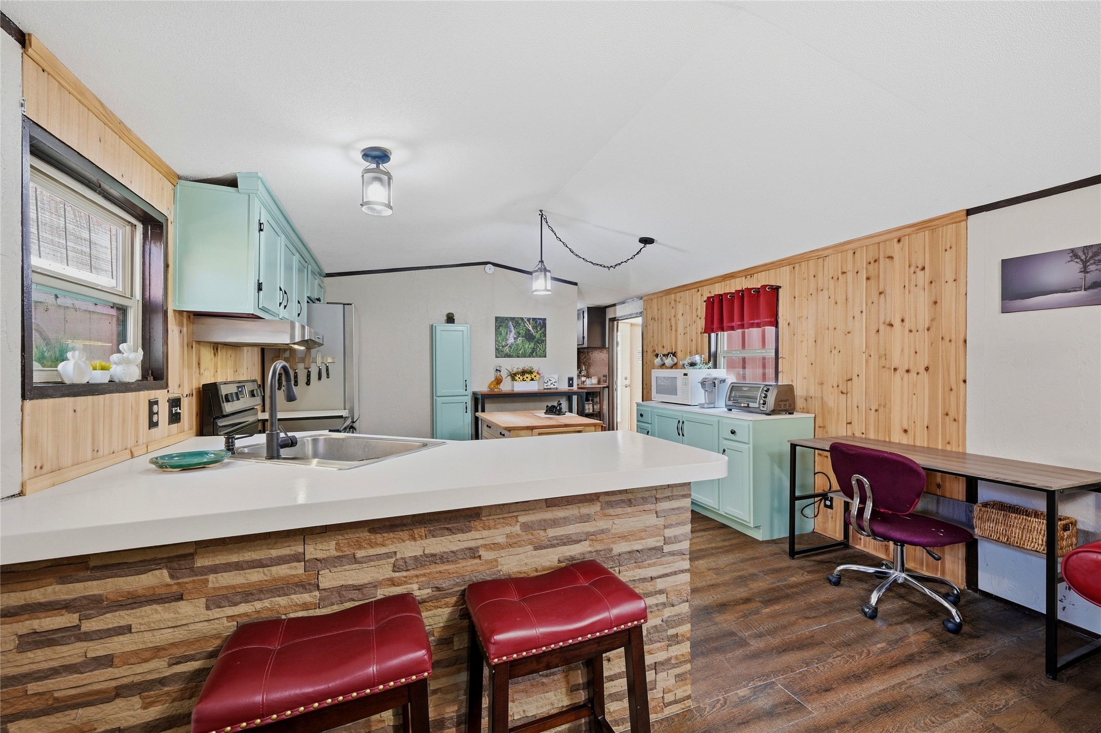 48 Ivanhoe Drive Gordonville TX 76245