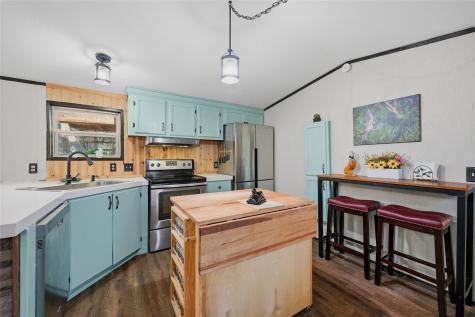 48 Ivanhoe Drive Gordonville TX 76245