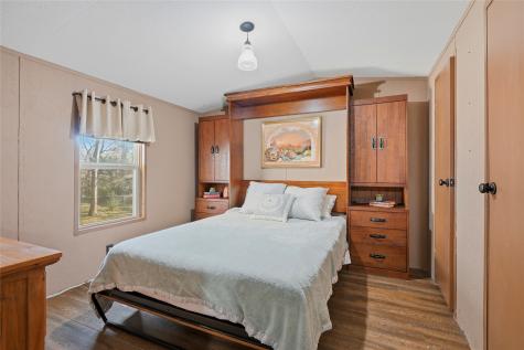 48 Ivanhoe Drive Gordonville TX 76245