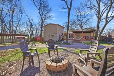 48 Ivanhoe Drive Gordonville TX 76245