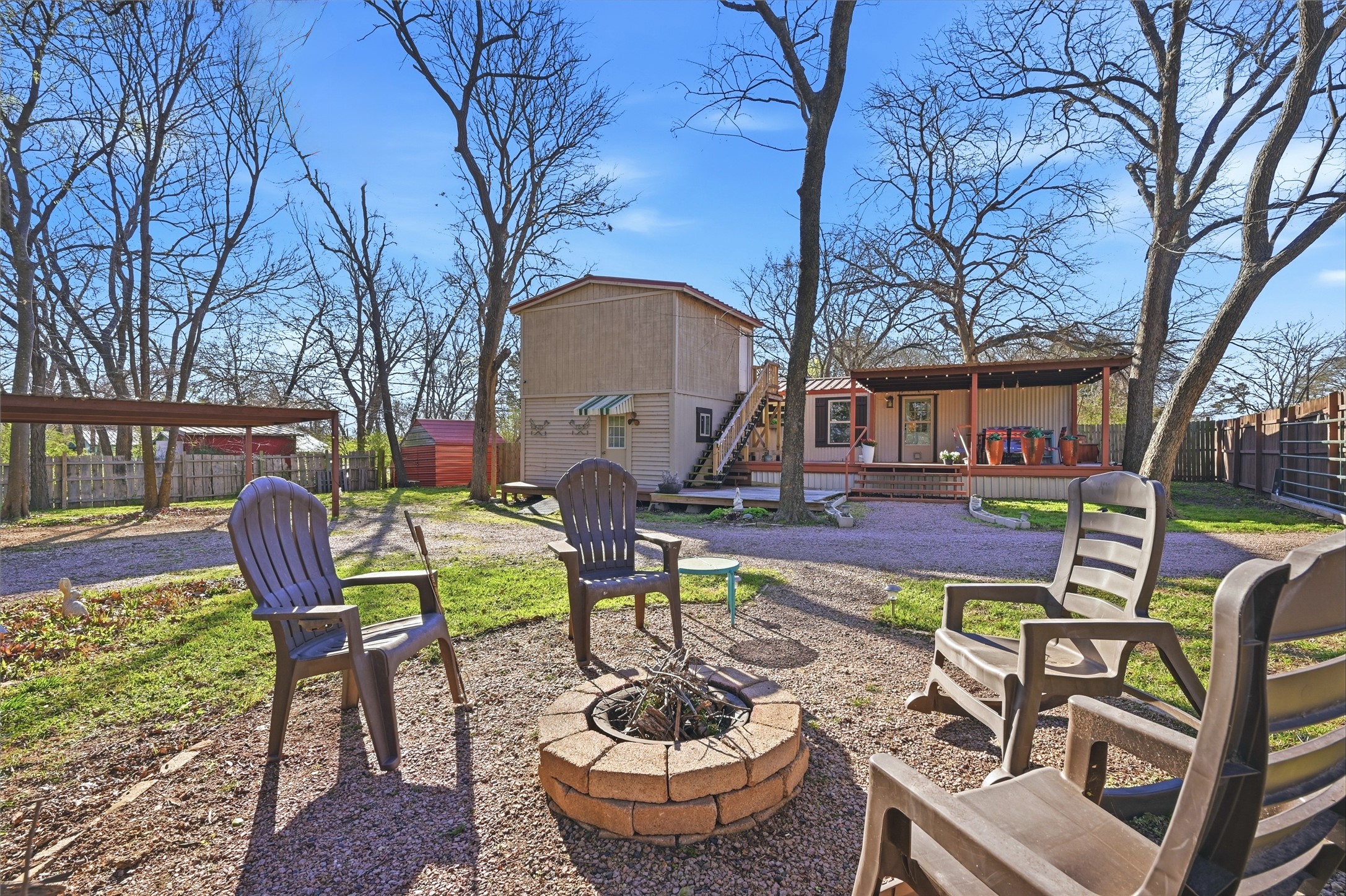 48 Ivanhoe Drive Gordonville TX 76245