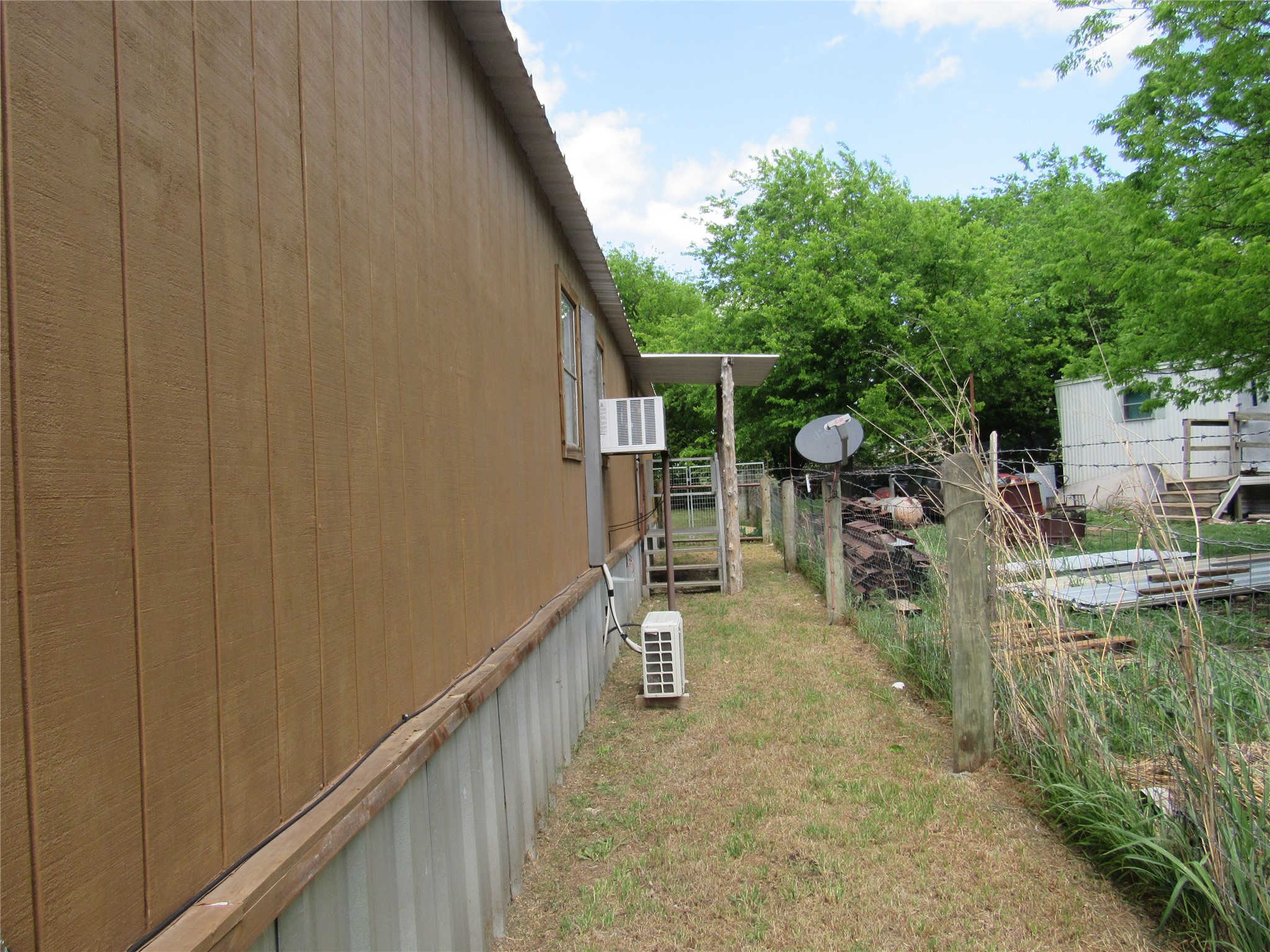 8927 Cartwright Drive Cresson TX 76035