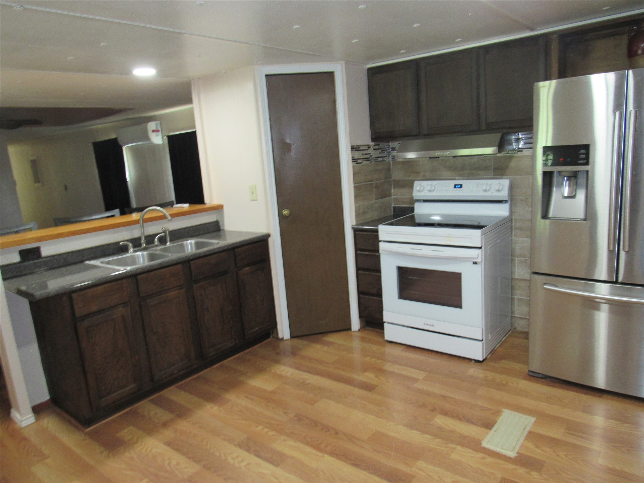8927 Cartwright Drive Cresson TX 76035