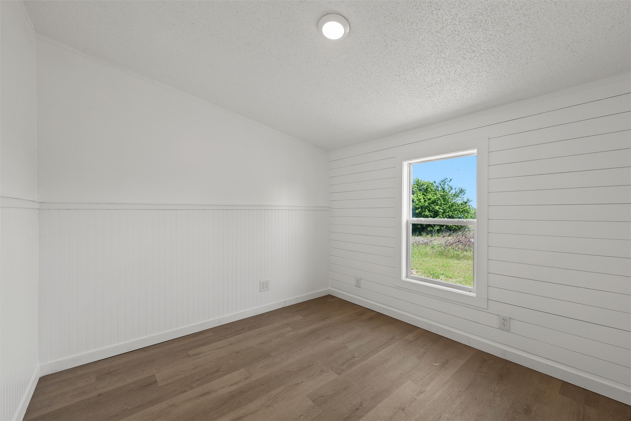 214 Bluebonnet Ridge Eddy TX 76524