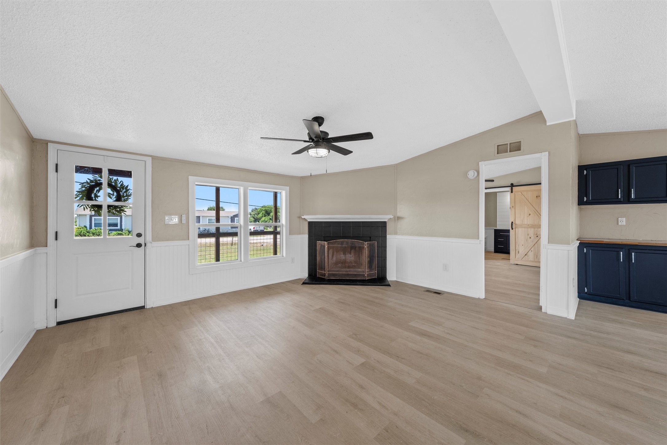 214 Bluebonnet Ridge Eddy TX 76524
