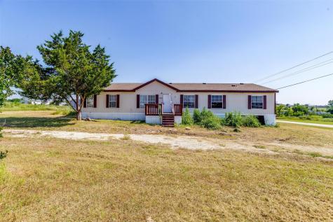 5705 Texas Street Joshua TX 76058