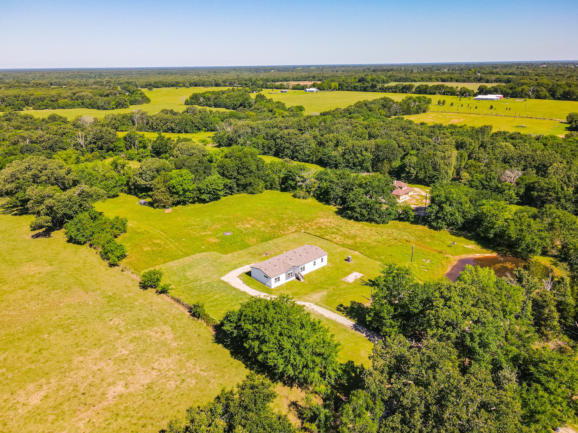 901 Rs County Road 1155 Emory TX 75440