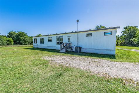 901 Rs County Road 1155 Emory TX 75440