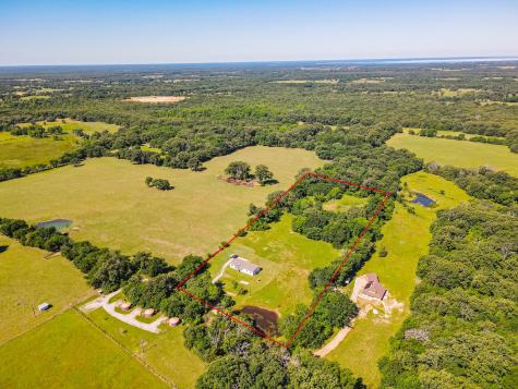 901 Rs County Road 1155 Emory TX 75440