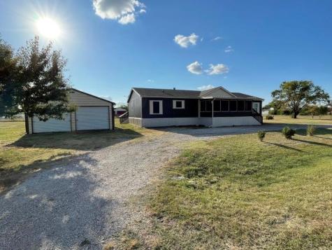 18585 Doubletree Drive Justin TX 76247