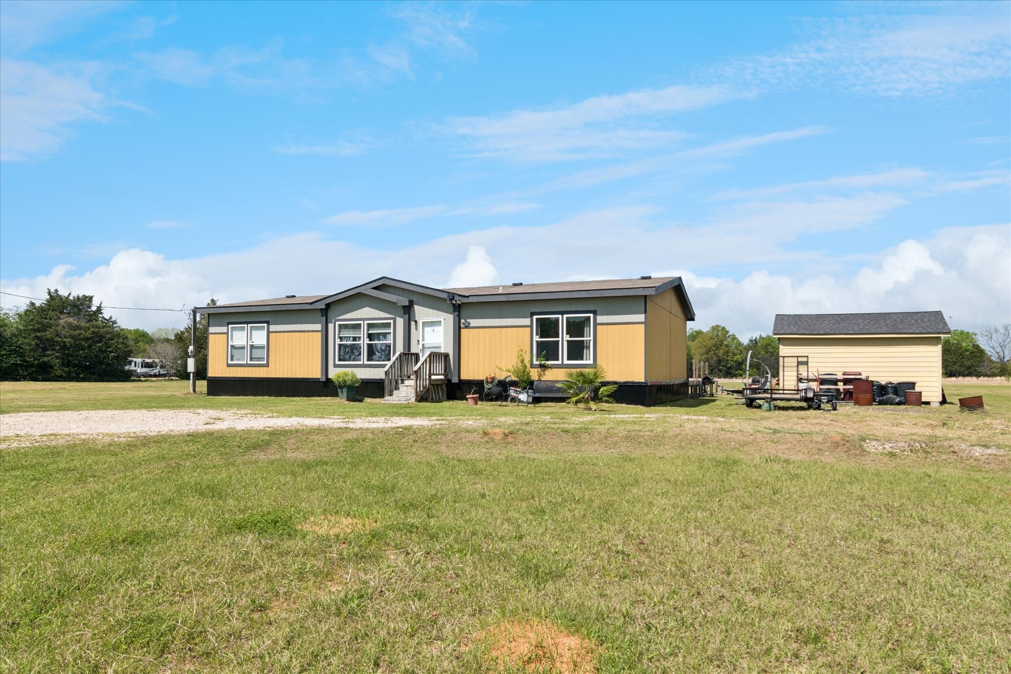 8352 County Road 2404 Tool TX 75143