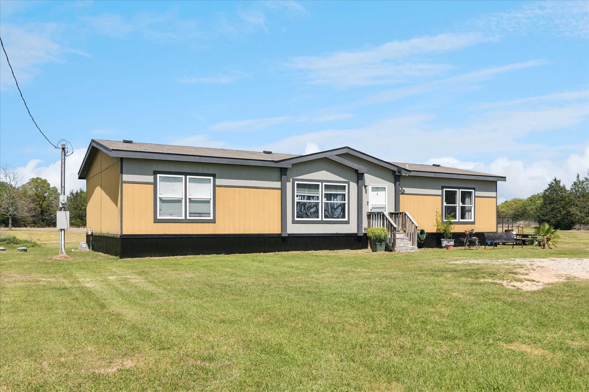 8352 County Road 2404 Tool TX 75143