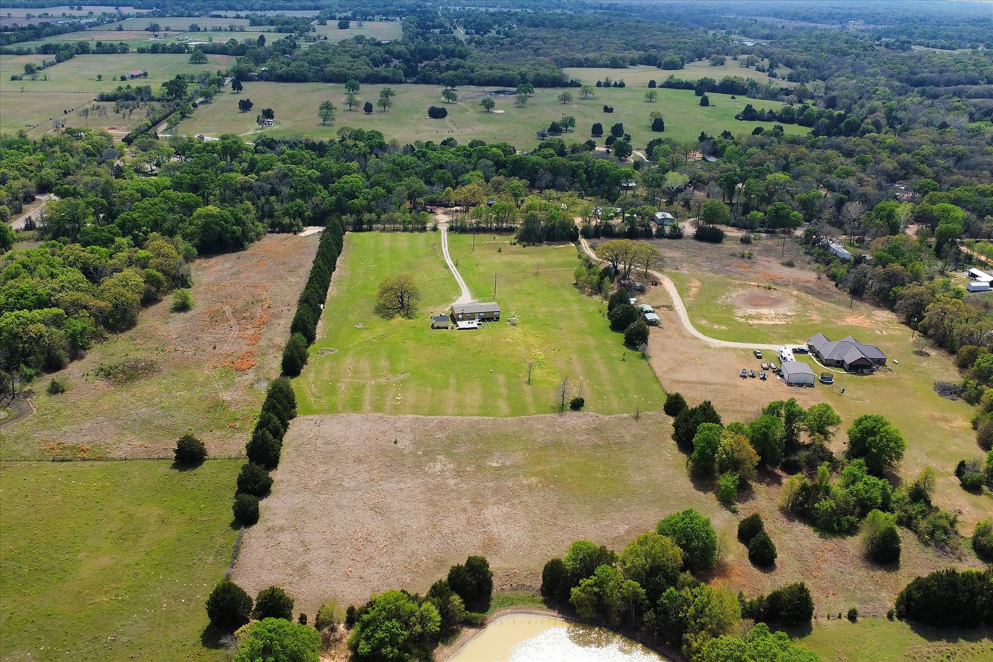 8352 County Road 2404 Tool TX 75143