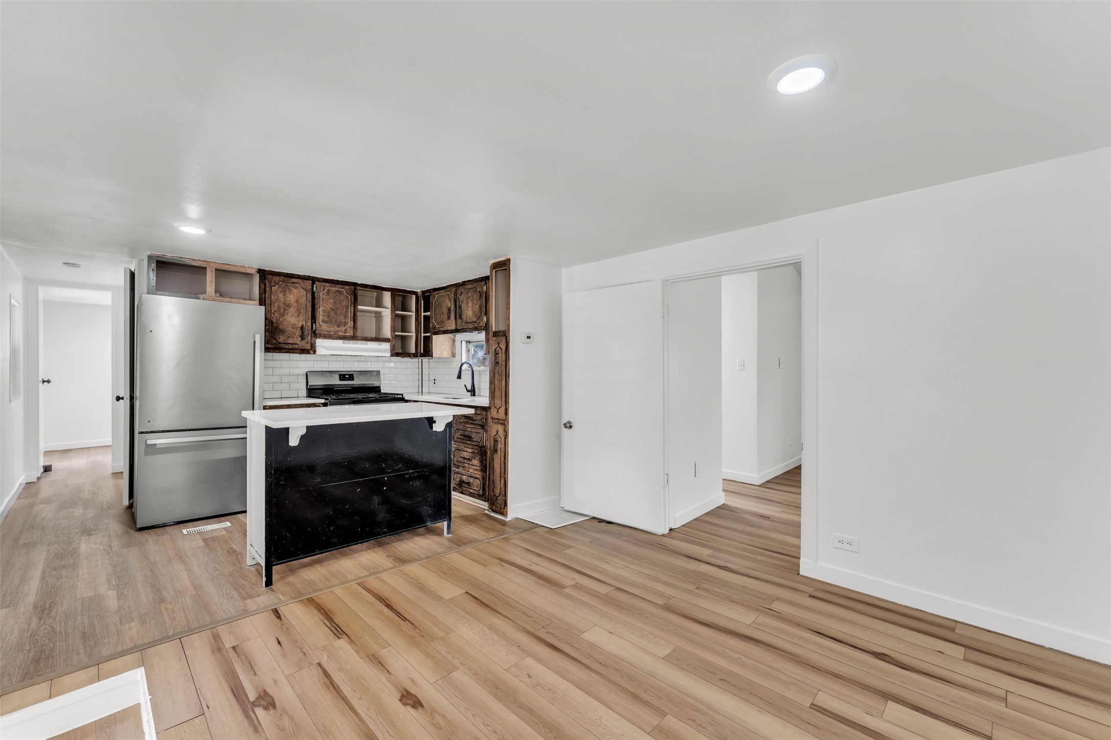 116 Kennedy Whitney TX 76645