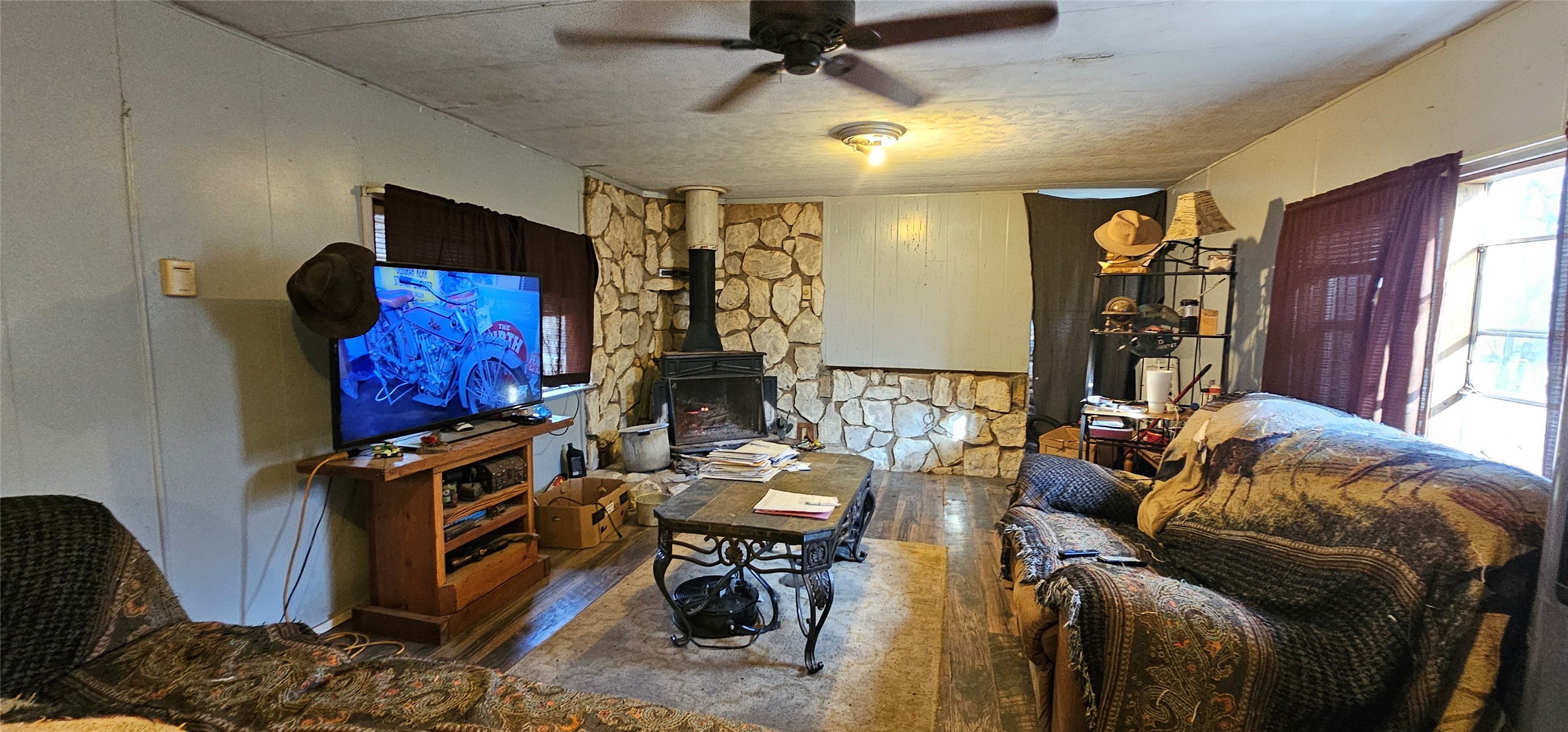240 E Elm Drive Murchison TX 75778