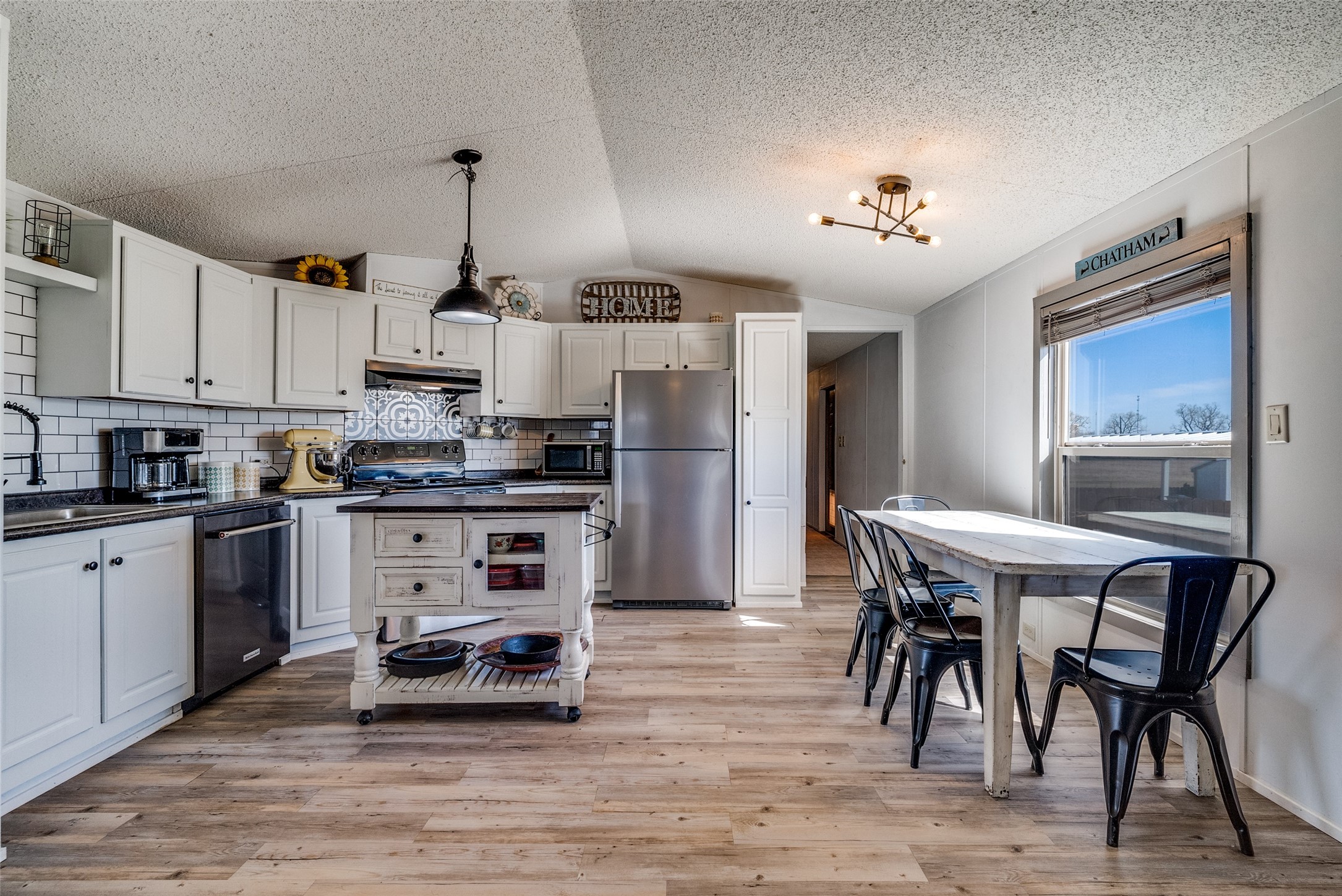 212 Farmhouse Road Springtown TX 76082