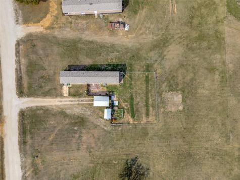 212 Farmhouse Road Springtown TX 76082