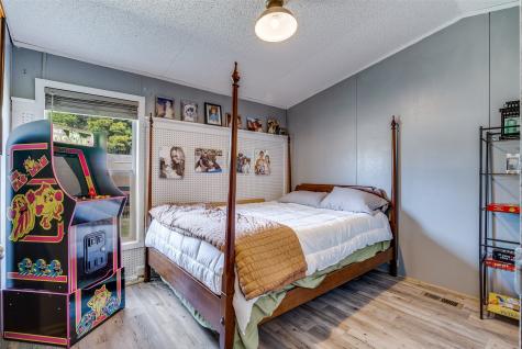 212 Farmhouse Road Springtown TX 76082