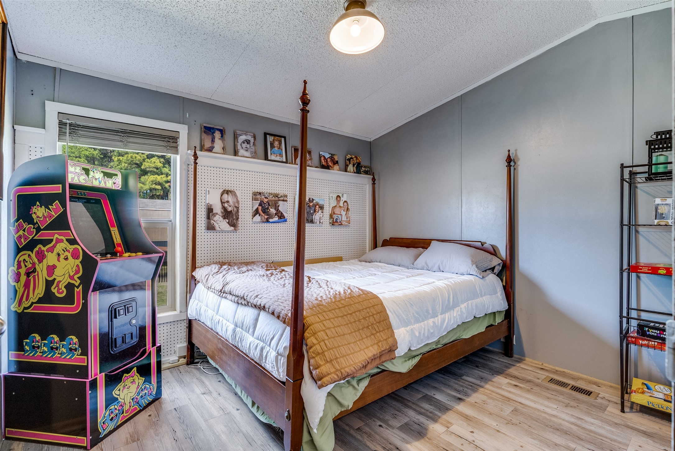 212 Farmhouse Road Springtown TX 76082