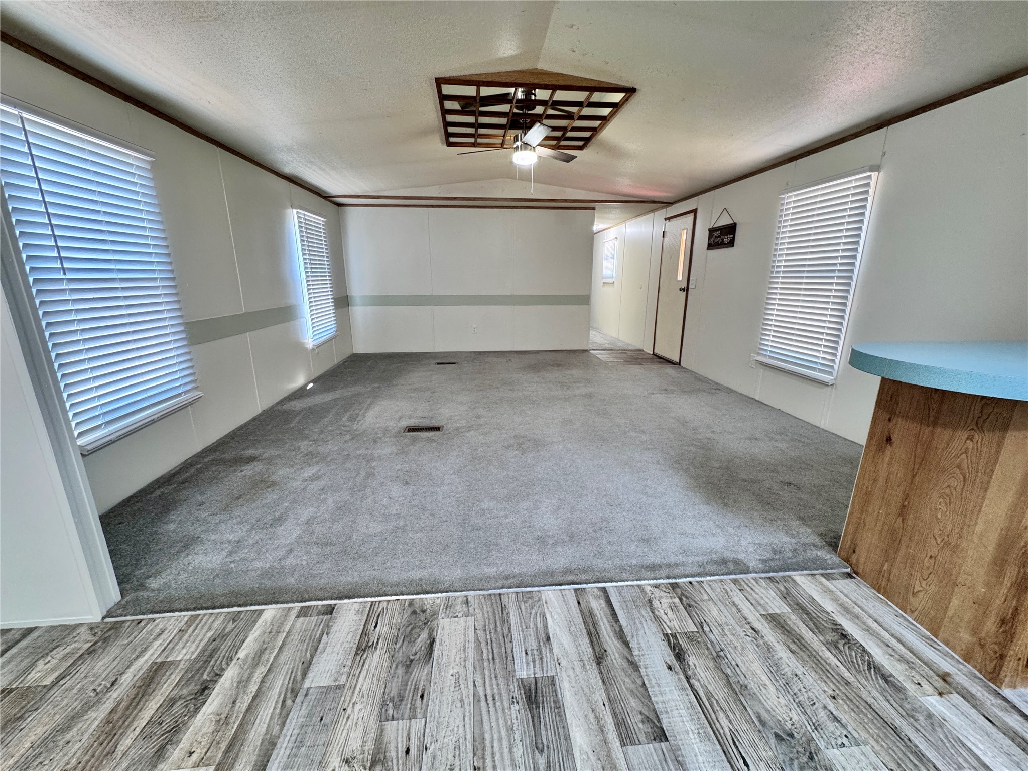 207 Wilson Road Valley View TX 76272