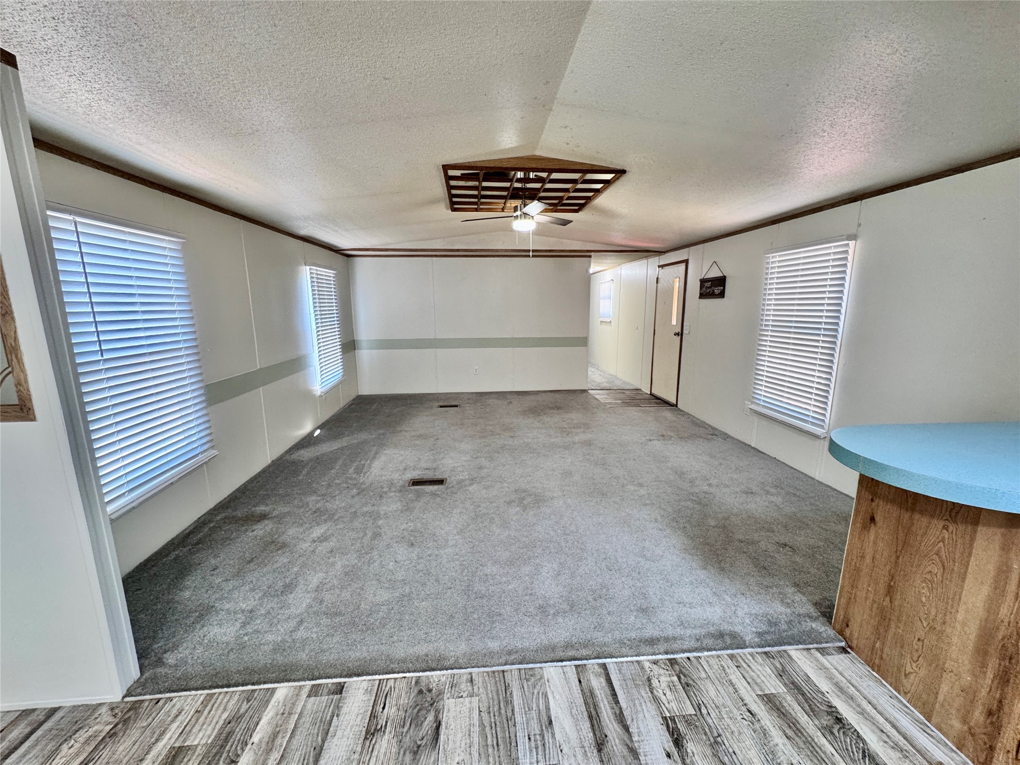 207 Wilson Road Valley View TX 76272