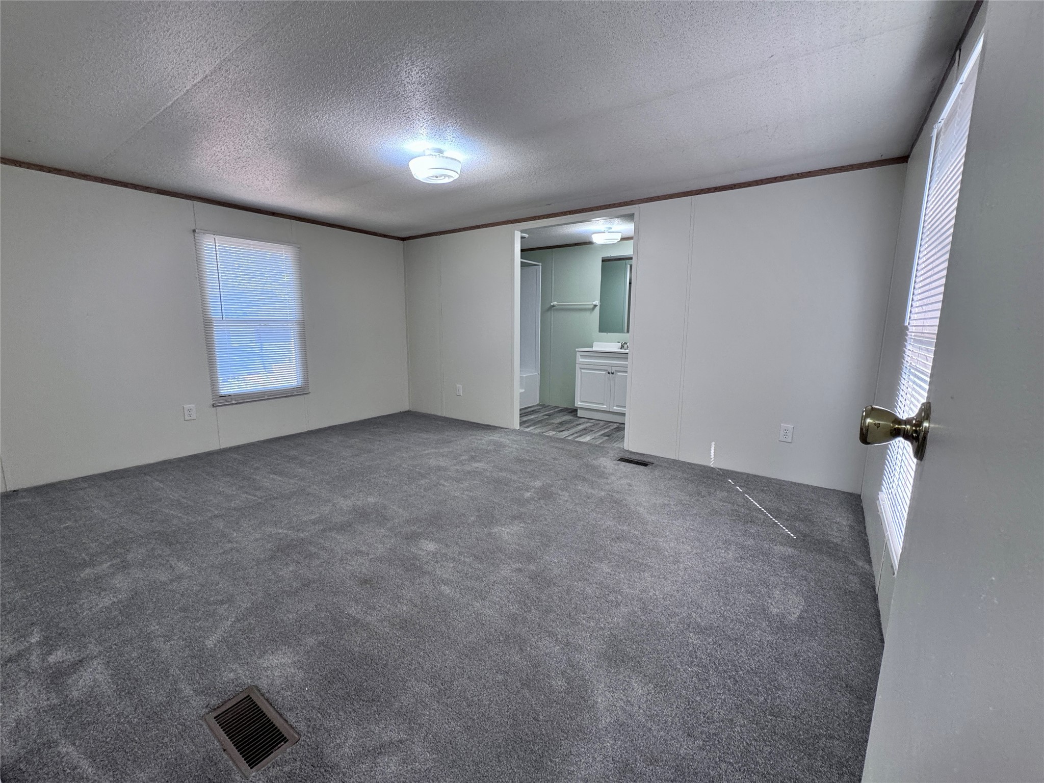 207 Wilson Road Valley View TX 76272