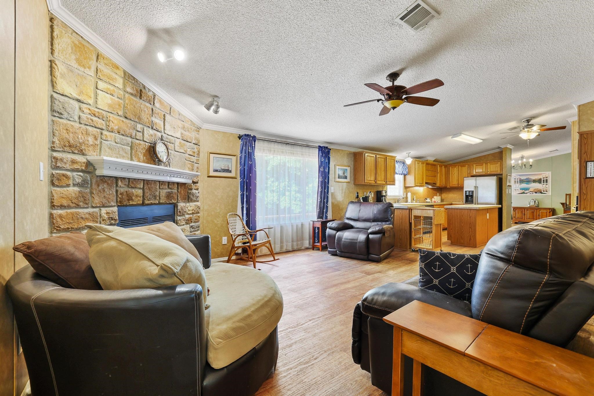 652 Cedar Bayou Boulevard Gordonville TX 76245