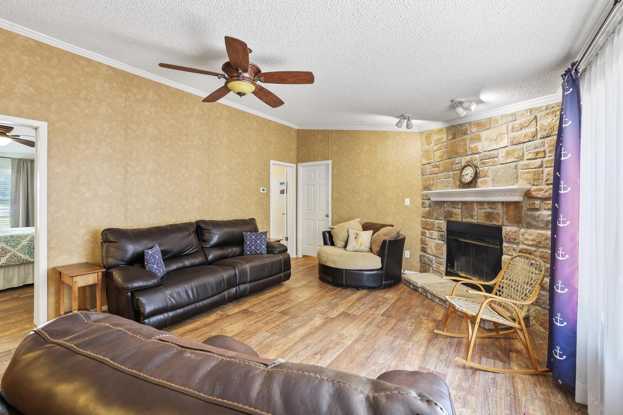 652 Cedar Bayou Boulevard Gordonville TX 76245