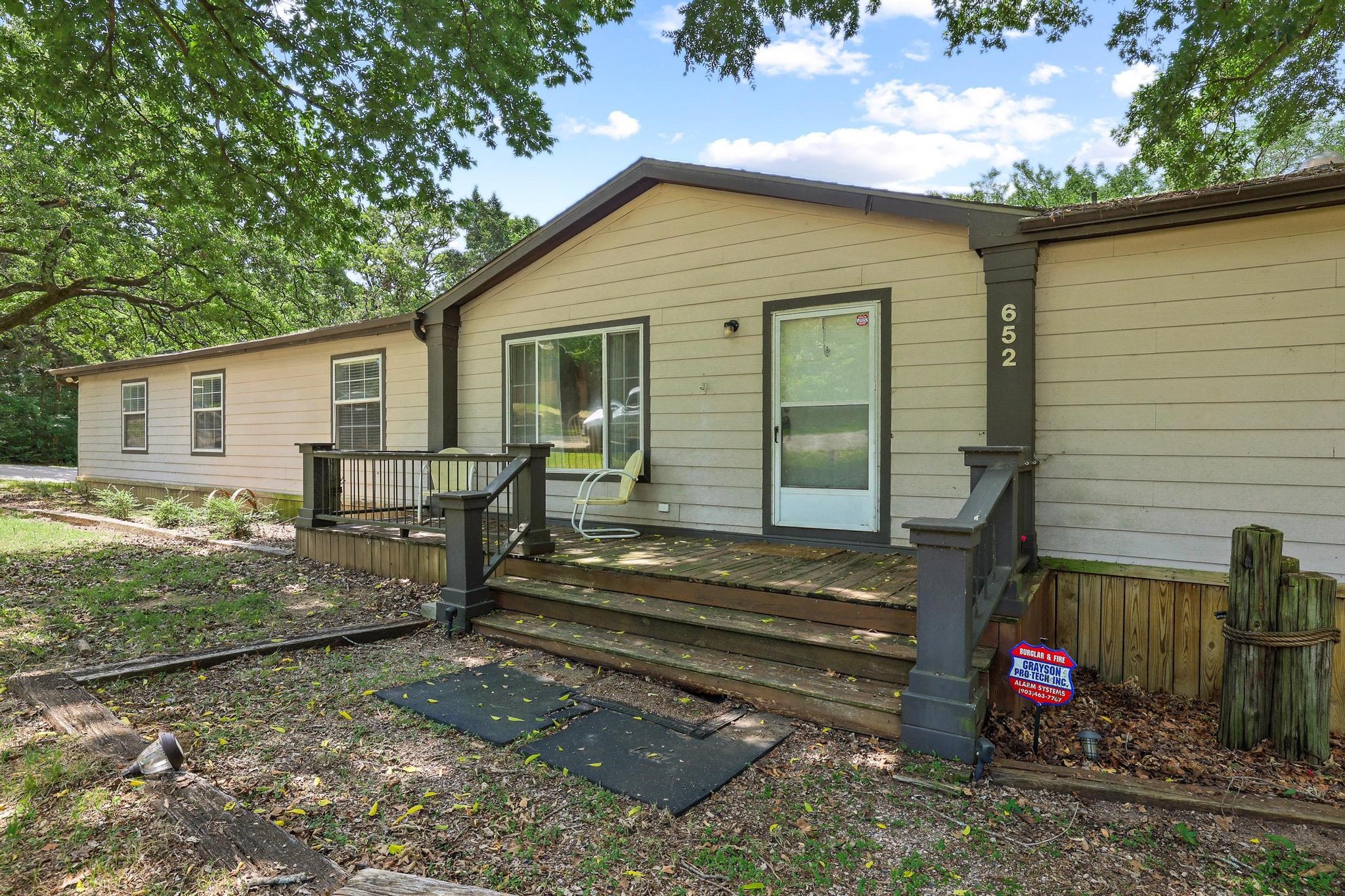 652 Cedar Bayou Boulevard Gordonville TX 76245