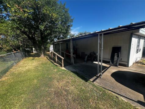 308 Collinsville Street Whitesboro TX 76273