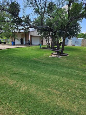 608 Chestnut Street Street Cross Plains TX 76443